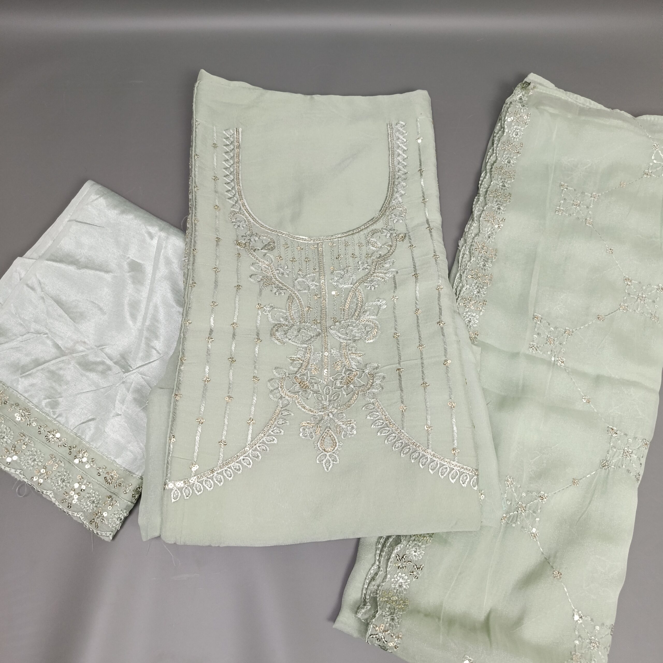 Premium Luxury Digital Printed Cotton Lawn 3-Piece Suit - Tawakkal D1036